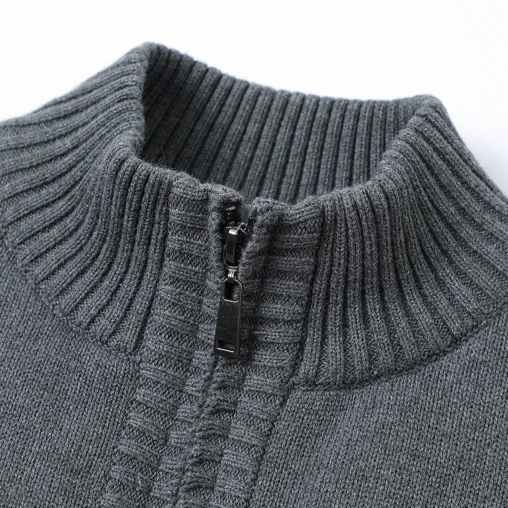 2025 Men's Autumn/Winter Plus Size Light Luxury Warm Down Knit Cardigan Sweater.