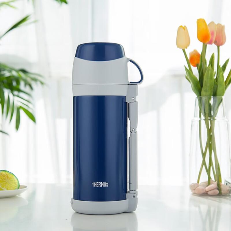 THERMOS Stainless Steel Vacuum Insulated Bottle