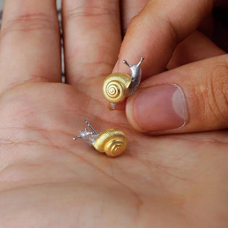 LATS Gold Silver Snail Studs Earrings for Women Men Dainty Ear Adornments Eye Catching Ear Ring Jewelry