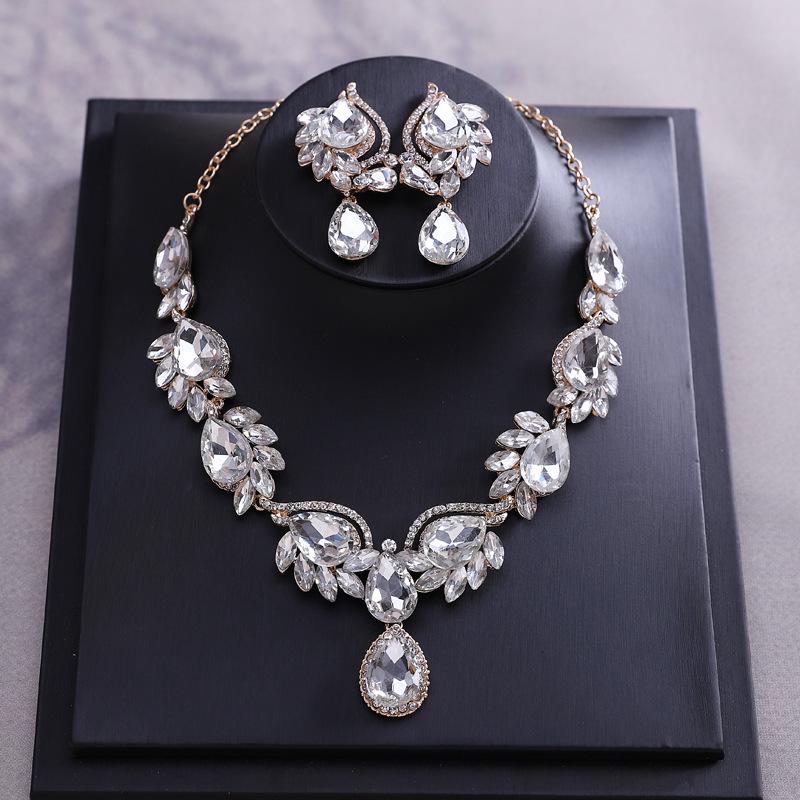 

Европейский и американский преувеличенный набор ожерелья и серег со стразами - Хрустальные свадебные аксессуары