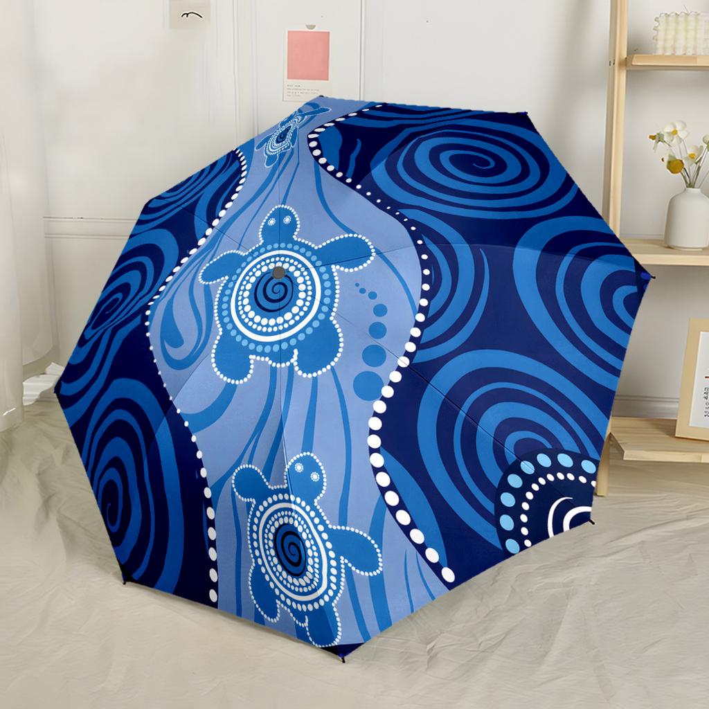 Ozeanische Spiralmuster Tragbarer Automatischer Regenschirm Kompaktes 8-Rippen-Design Stabile Konstruktion Ganzjahres-Regenschirm für Reisen Mode-Liebhaber