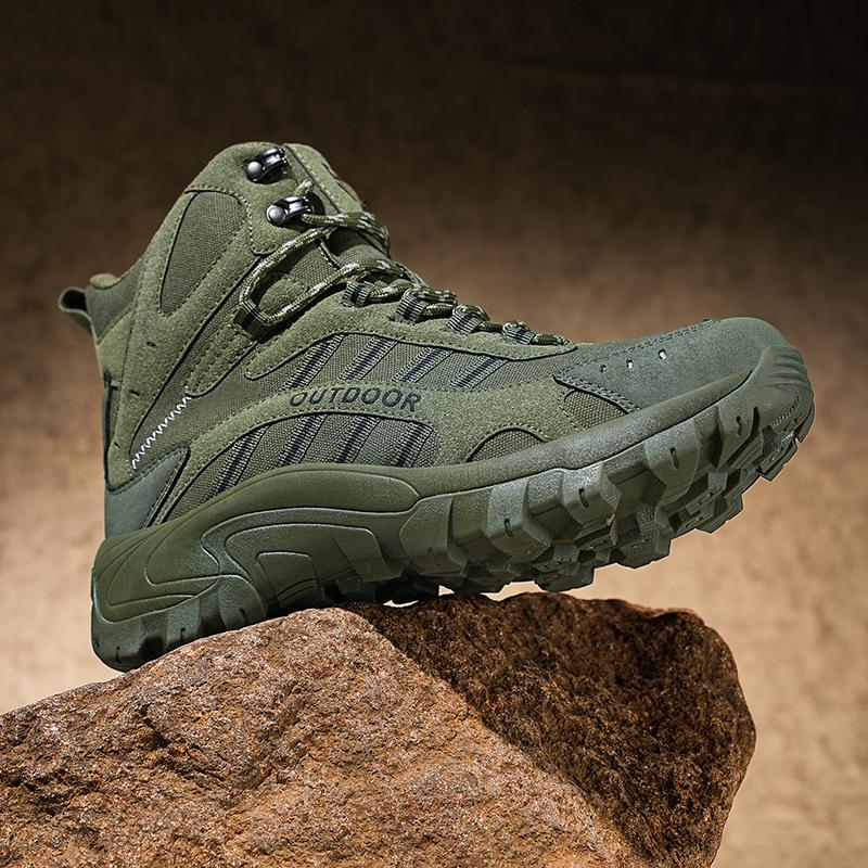 Fashion Autumn Sport Shoes for Men High Top Mountaineering Anti Slip Hiking Thick Soled Sports Outdoor Desert Tactical Boots for Men