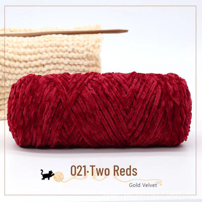 Golden Chenille Silk Velvet Yarn: Medium-Thick Polyester Yarn for Scarves, Glossy Velvet Crochet, and Wool Knitting Projects.