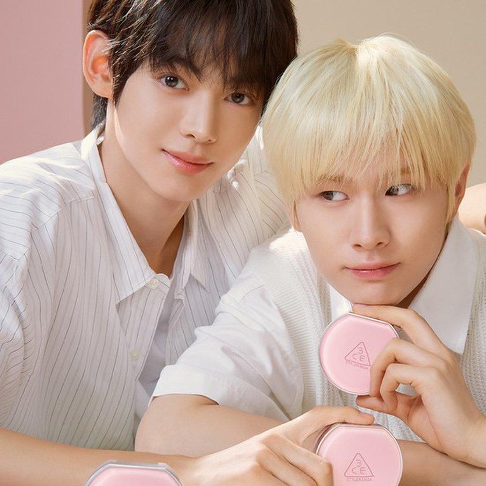 3ce Fitting Mesh Cushion (Main Product 11g + Refill 11g) + Fitting Mesh Cushion Puff + Bead Hairpin Set