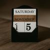 Manual Desk Calendar Ornament Aesthetic Date Display Ornament Wooden Perpetual Calendar  Office