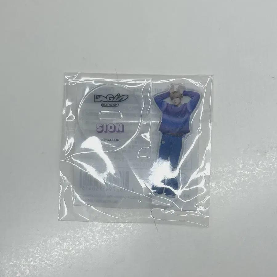 

Zion Iltwo Arkstar Акрил Япония Случайная Игрушка Логин Тур Ncitywish