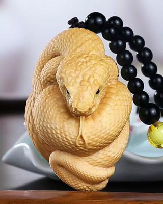 Hand-Carved Wood Python Animal Figurine Chinese Zodiac Small Model Decoration Unique Home Decor Collectible Artwork