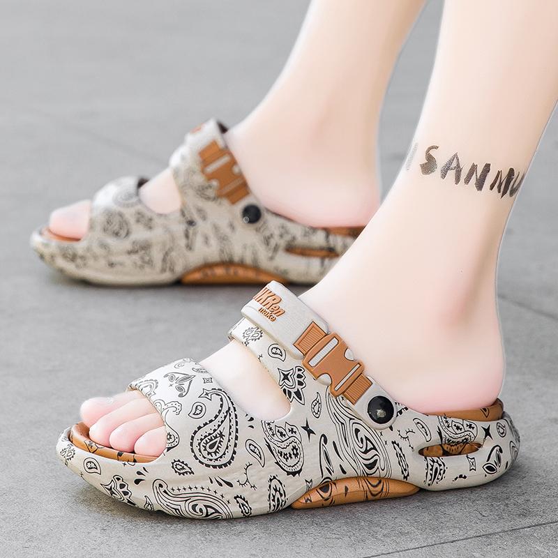 Fashion 2025 New Anti-Slip Men's Summer Outdoor Slippers Thi Bot Beach Sandals EVA Casual Shoes Platform Clogs Men Home Garden Outdoor