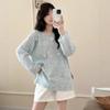 Autumn and winter new soft waxy loose three-dimensional flower knitted sweater top sweet gentle wind sweater pullover woman