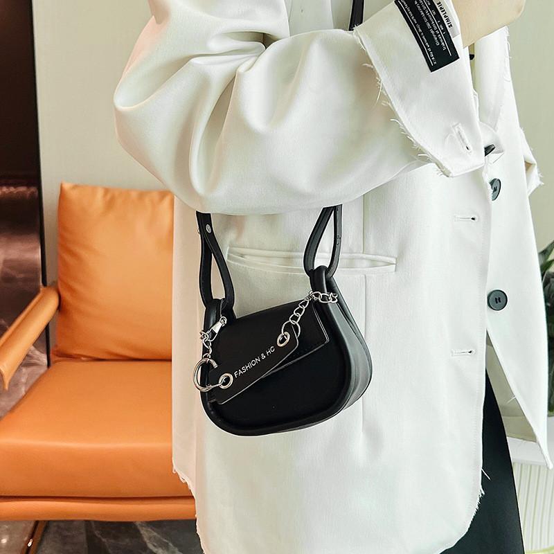 Modische Satteltasche Street Style PU-Leder Kleine Umhängetasche Für Damen 2023 Neu Sommer Lässig Einzelne Umhängetasche
