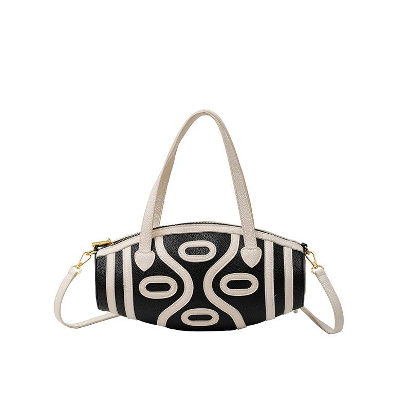 

Персонализированная футбольная сумка 2025 новая корейская версия модная расцветка нишевая женская портативная вместительная сумка-мессенджер для поездок на работу чёрный