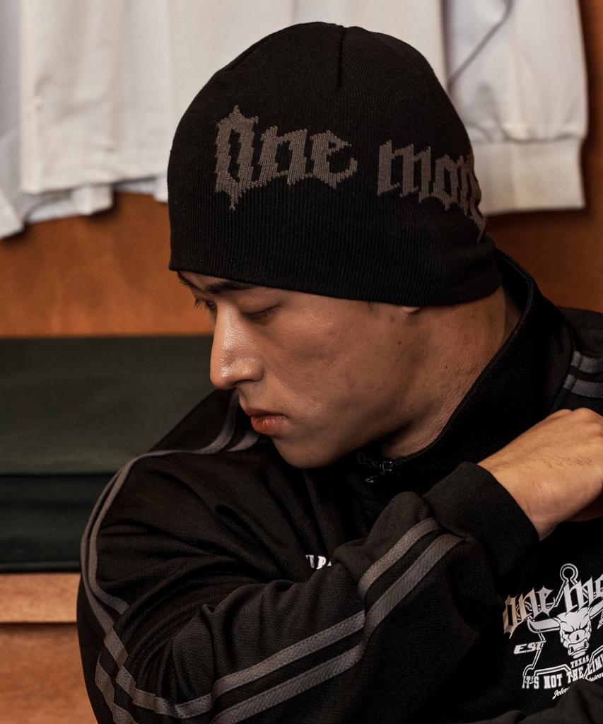 JELEVE One More Logo Beanie