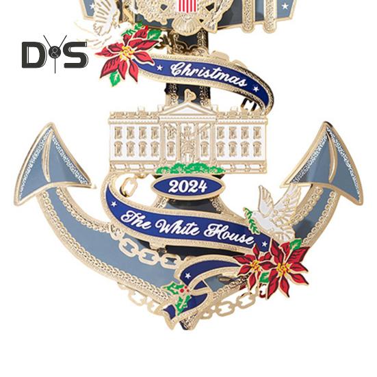 2024 White House Pendant 2D Acrylic Christmas Hanging Ornament National Symbol Patriotic Ornament for Holiday Tree Decoration Gift