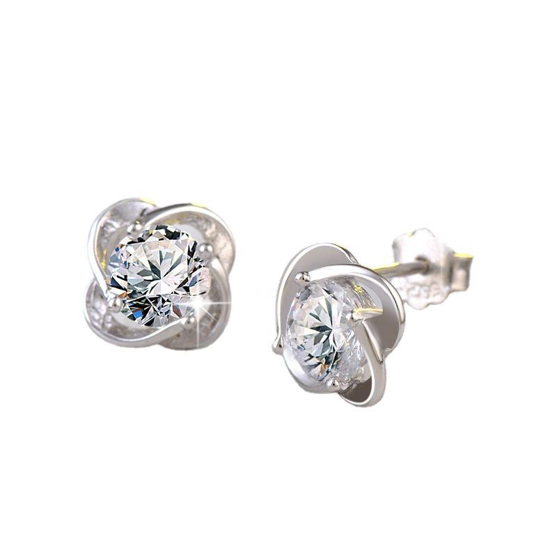 Zhenrong Korean-Style Sparkling Four-Leaf Clover Stud Earrings, Silver-Plated Jewelry, Hypoallergenic White Gold Finish