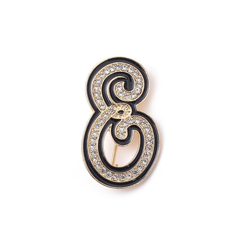 Fashion Women Rhinestone Brooch A-Z English Letter Metal Corsage Pins Crystal Alphabet Jewelry Shirt Clothes Accessories Gift