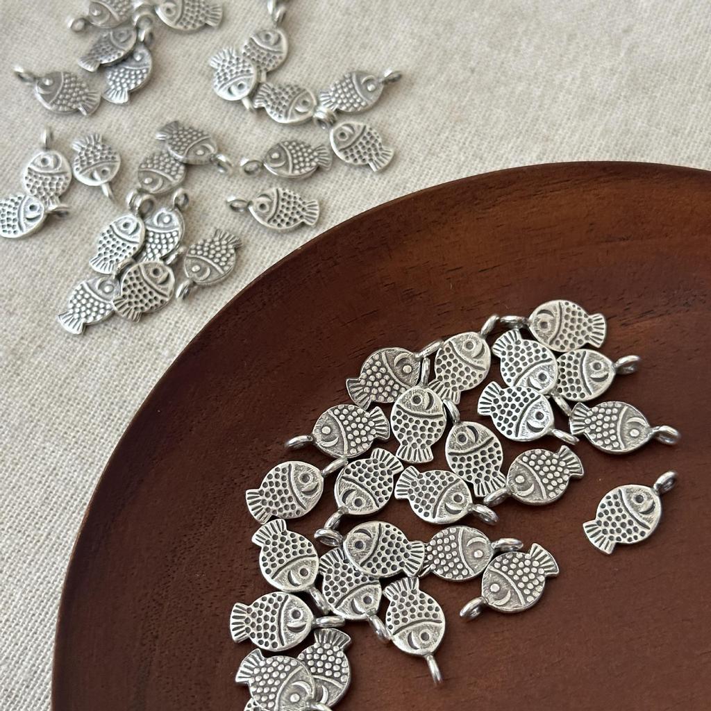 Thailand Handmade Silver Small Fish Pendant Spacer Beads for DIY Bracelet Accessories