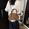 Retro Foreign Style Leopard Print Handbag Women'S Simple And Versatile Shell Bag Niche Light Luxury Shoulder Messenger Bag