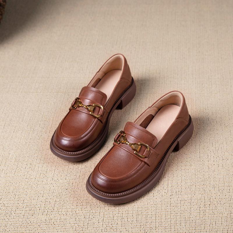 First layer cowhide loafers women's spring and autumn commuting new rubber sole British style work versatile small leather shoes women's shoes