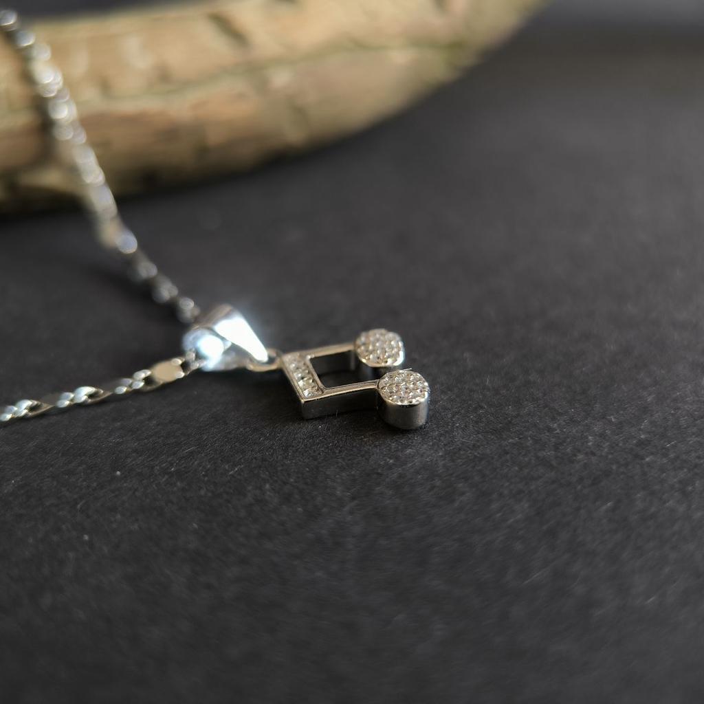 Silver Pendant with Cubic Zirkonia (2191575)