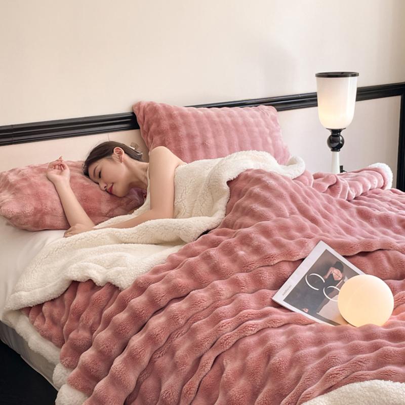 Double Layer Thick Fleece Blanket Queen Warm Imitation Lambswool Throw Blankets for Bed Sofa Autumn Winter Soft Plush Blanket