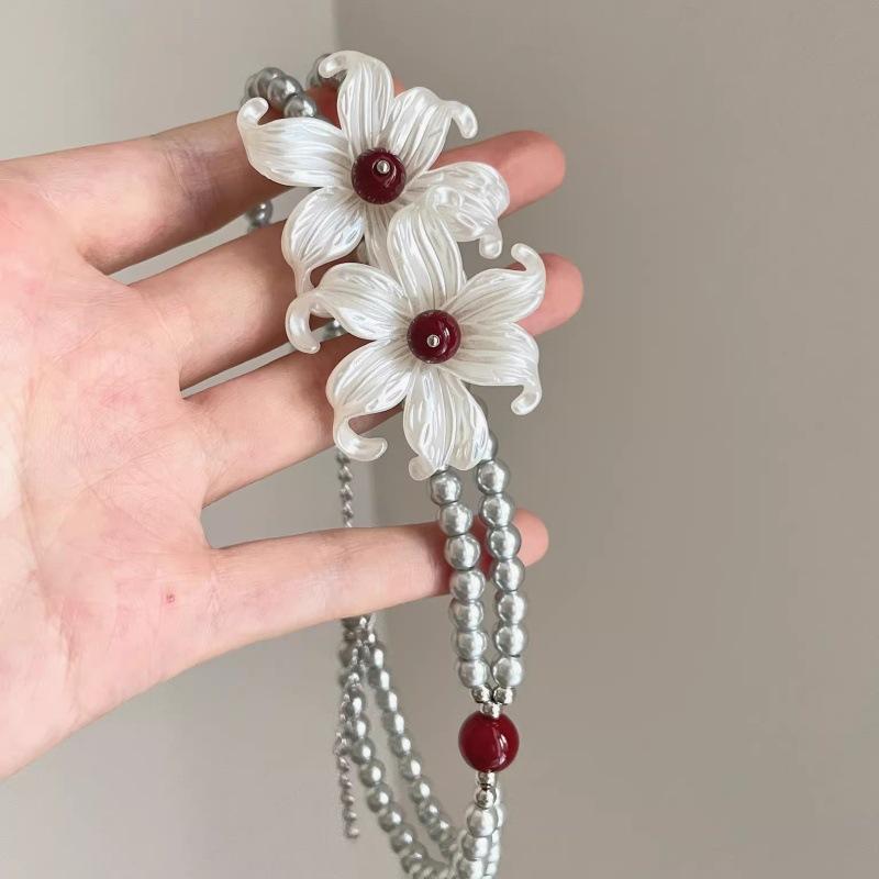 Elegant Imitation Pearl Pendant Choker Necklace, Crystal Flower Butterfly Layered Neck Chain, Victorian Style Clavicle Necklace for Women