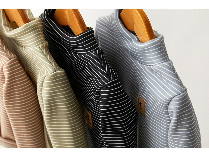 Kids' Fleece Turtleneck: Warm Long-Sleeve Top for Boys & Girls, Ideal for Autumn/Winter.