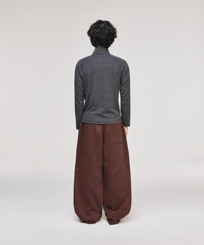 SIGNATURE Fatigue Curved Fleece-Lined Training Pants [Brown]