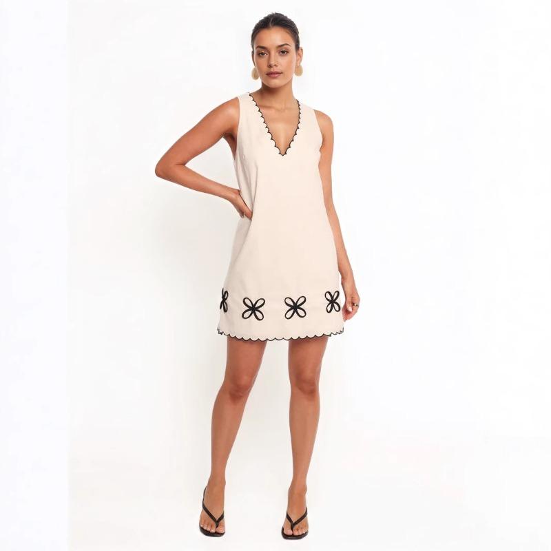 

Женское платье без рукавов с V-образным вырезом и вышивкой S хаки