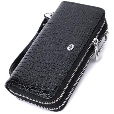 Stylish Textured Clutch with Two Compartments Made of Patent Leather ST Leather 22693 Black