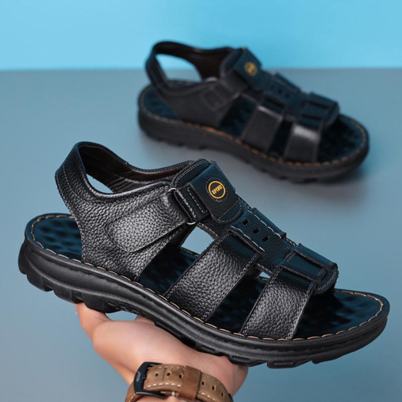 Fashion Summer Fashion Men Sandals Breathable Men Shoes Leather Outdoor Men Sandals Antiskid Beach Sandals Hollow Shoes Footwear
