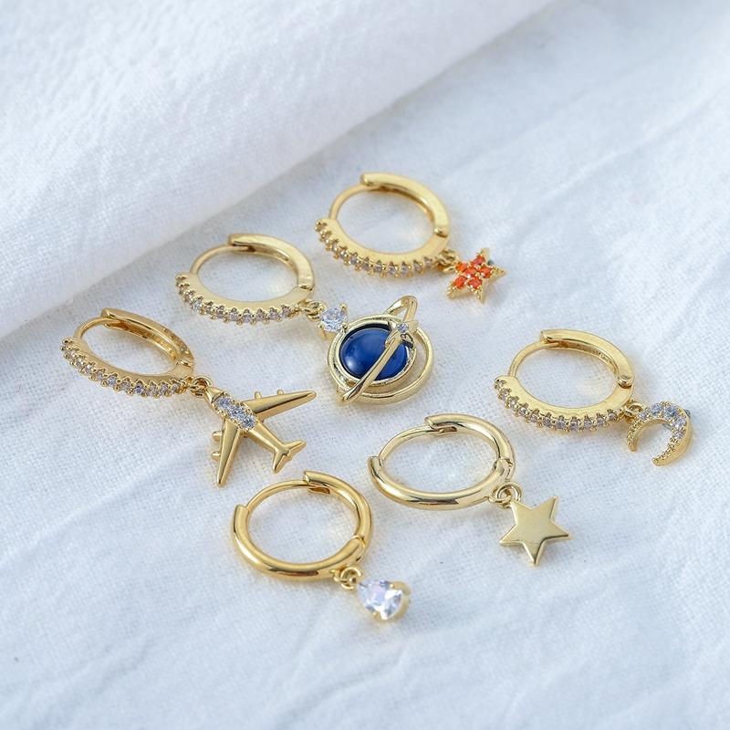 ANENJERY 6-częściowe zestawy kolczyków kółek z cyrkoniami w kształcie samolotu, planety, księżyca i gwiazdy dla kobiet, luksusowa błyszcząca biżuteria
