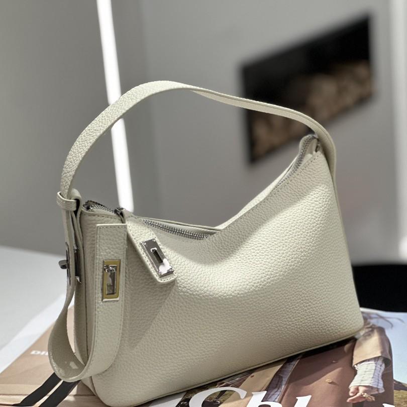 Leather 2025 New Spring and Summer High-end Niche Design Handbag High-end Crossbody Shoulder Crossbody Pillow Women's Bag