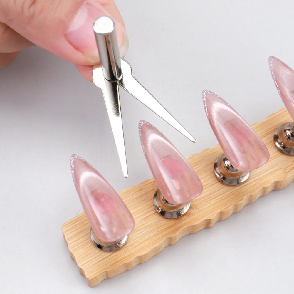 Magnetischer Cat Eye Nagelkunststift Aluminiumlegierung Tragbares Design für 3D-Gellack-Effekt Kompatibel mit mehreren Marken