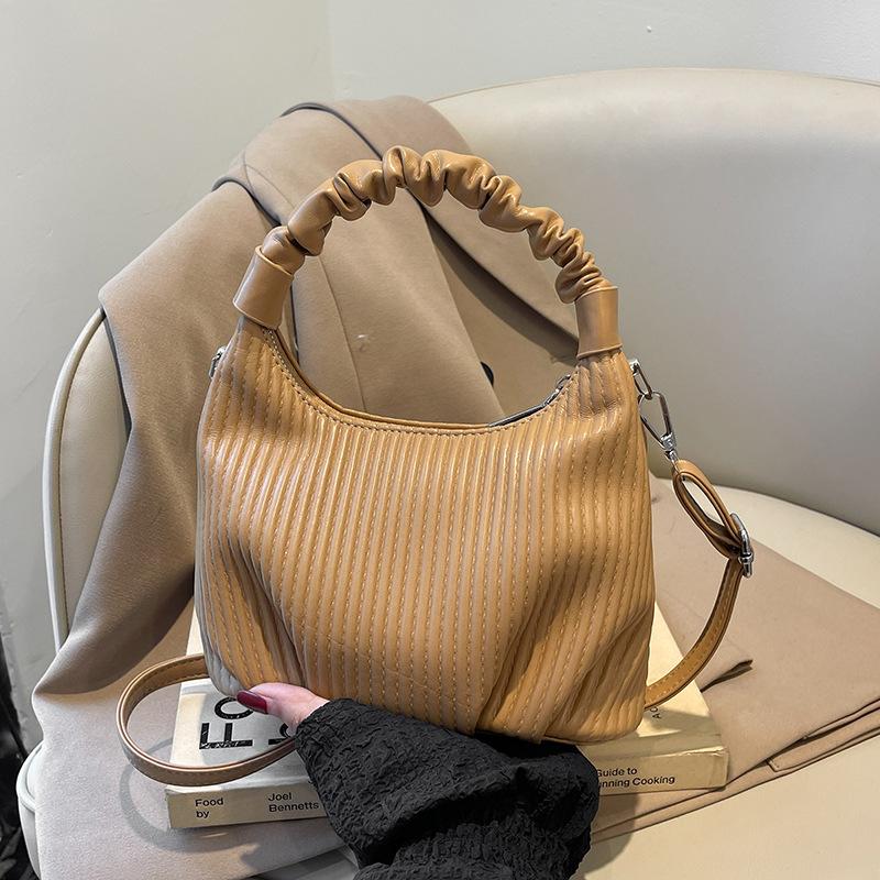 Niche personality pleated striped portable small bag women's fashion versatile underarm bag 2025 autumn and winter simple shoulder bag