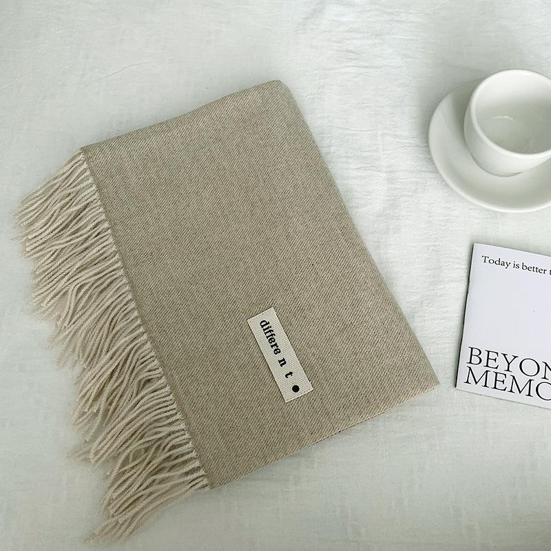 Flowing Fringe, Color-blocked, Simple Design, Faux Cashmere-like Scarf, Winter-thick, Cape-style, Student-friendly, Solid Color.