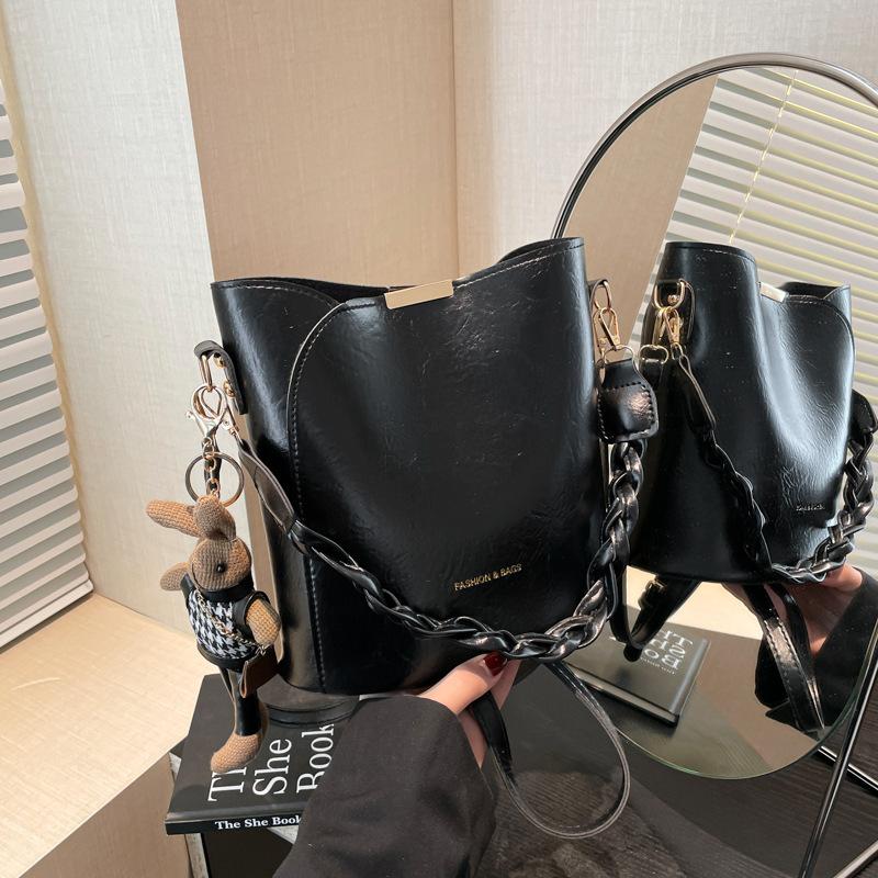 Women's Handbag, 2026 New Texture Retro Design Versatile Crossbody Bags, Fashiable Casual Commuting Handbag