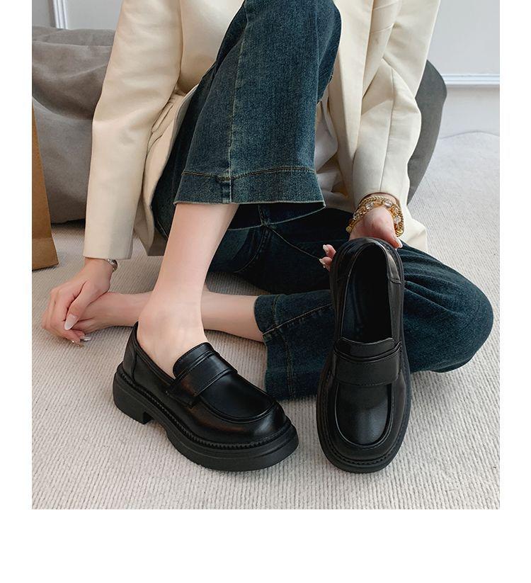 2025 Women's British Style Leather Loafers - Autumn Fashion, Versatile Slip-On Retro Shoes