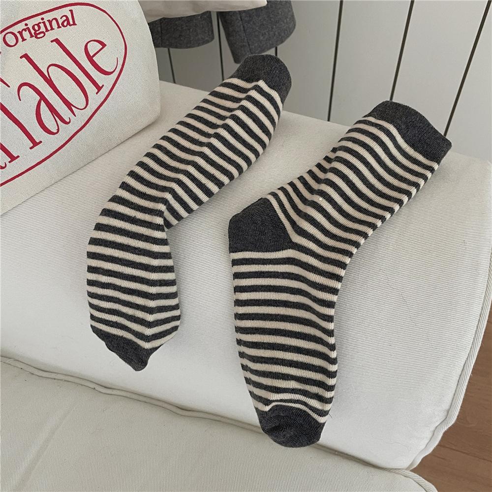 Damen Herbst und Winter Gestreift Vielseitige Schulwindjacke Frotteesocken