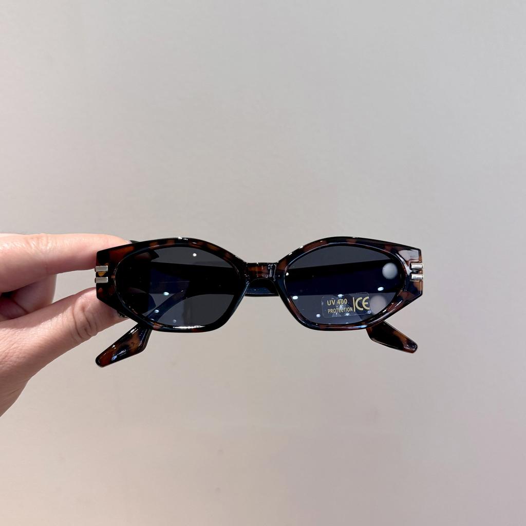 Korean Fashion Children's Cat Eye Sunglasses For Boys And Girls Sunscreen Cute Baby Shades For Kids UV Resistance 3-12 Year