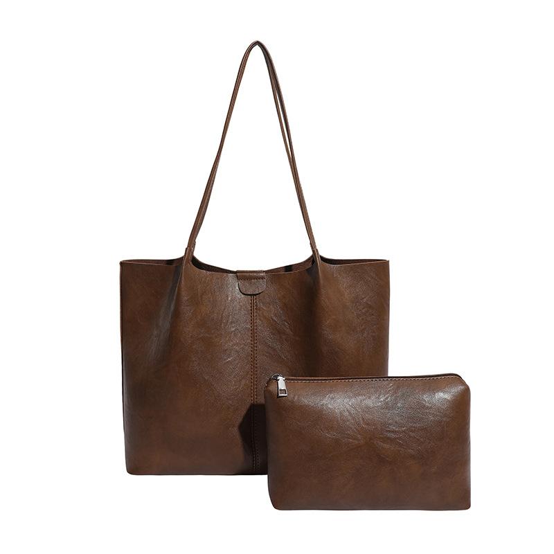 Casual commuter tote bag women's 2025 autumn new personality trendy daily simple temperament shoulder armpit bag