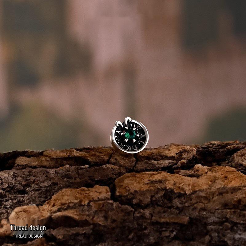 Retro Silver-Plated Emerald Stud Earrings for Men - Stylish Cartilage Piercing for Boyfriend