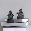 Halloween Haunted House Ornament, Resin Haunted House Miniature, Dark Haunted House Shape with Skull Elements Desktop Decoration for Halloween Micro