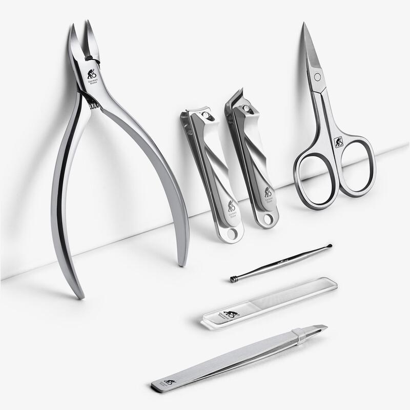 STONE 7-Piece Manicure and Grooming Set