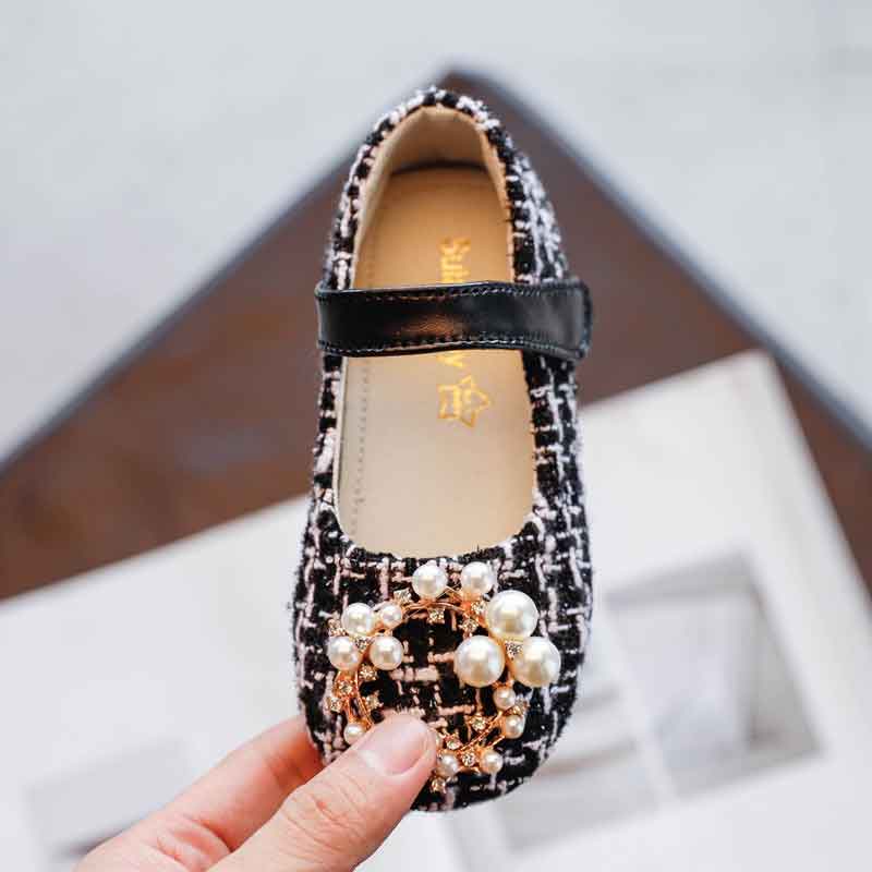 Girl'S Leisure Shoes Autumn Spring Korean Style Pearl Designer Children'S Princess Sneakers Baby Toddler Kids Flat Dress Shoes