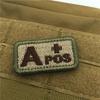 Taktisches Blutgruppen-Siegel Identifikations-Siegel Stickerei Klettverschluss-Abzeichen Armband Typ A Typ B Typ AB Typ O + POS Militär-Fan