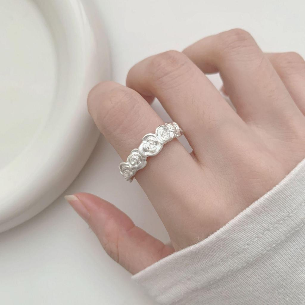 Exquisite Matte Rose Flower Open Ring for Women – Trendy, High-End Index Finger Accessory