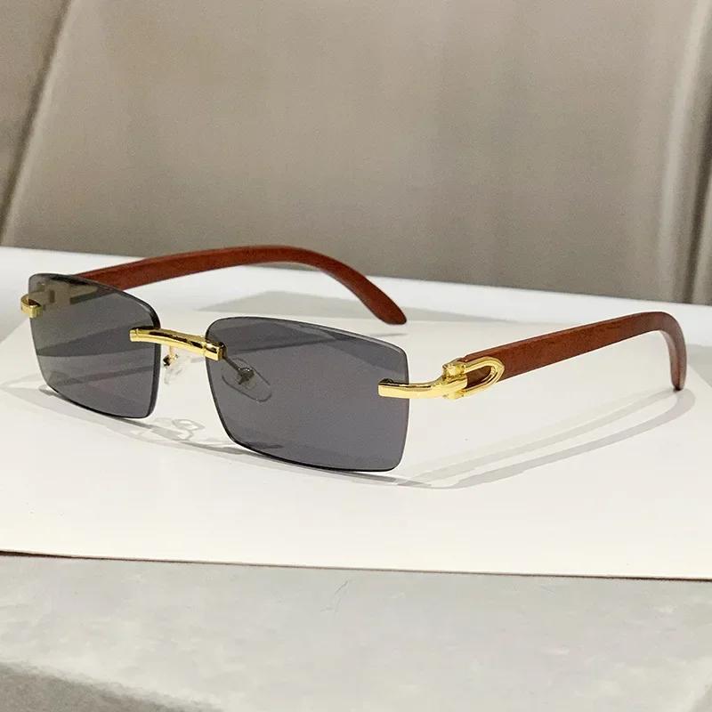 Outdoor Small Frame Square Sunglasses Women Men Luxury Casual Sun Glasses Mirror Black Colors Designer Brand Fashion
