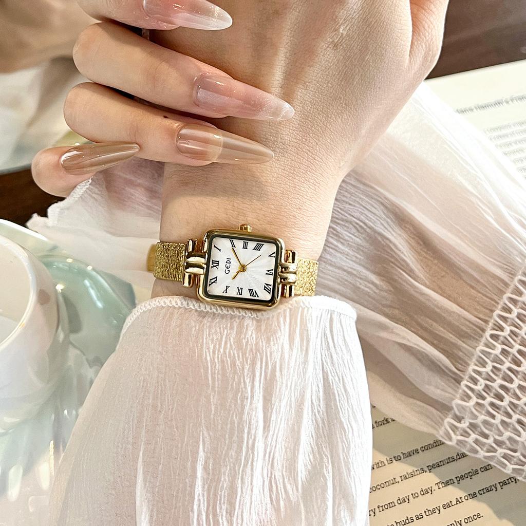 Watch Women'S Daily Commute Retro Square Small Dial Simple Temperament Versatile Exquisite Fashion Women'S Quartz Watch
