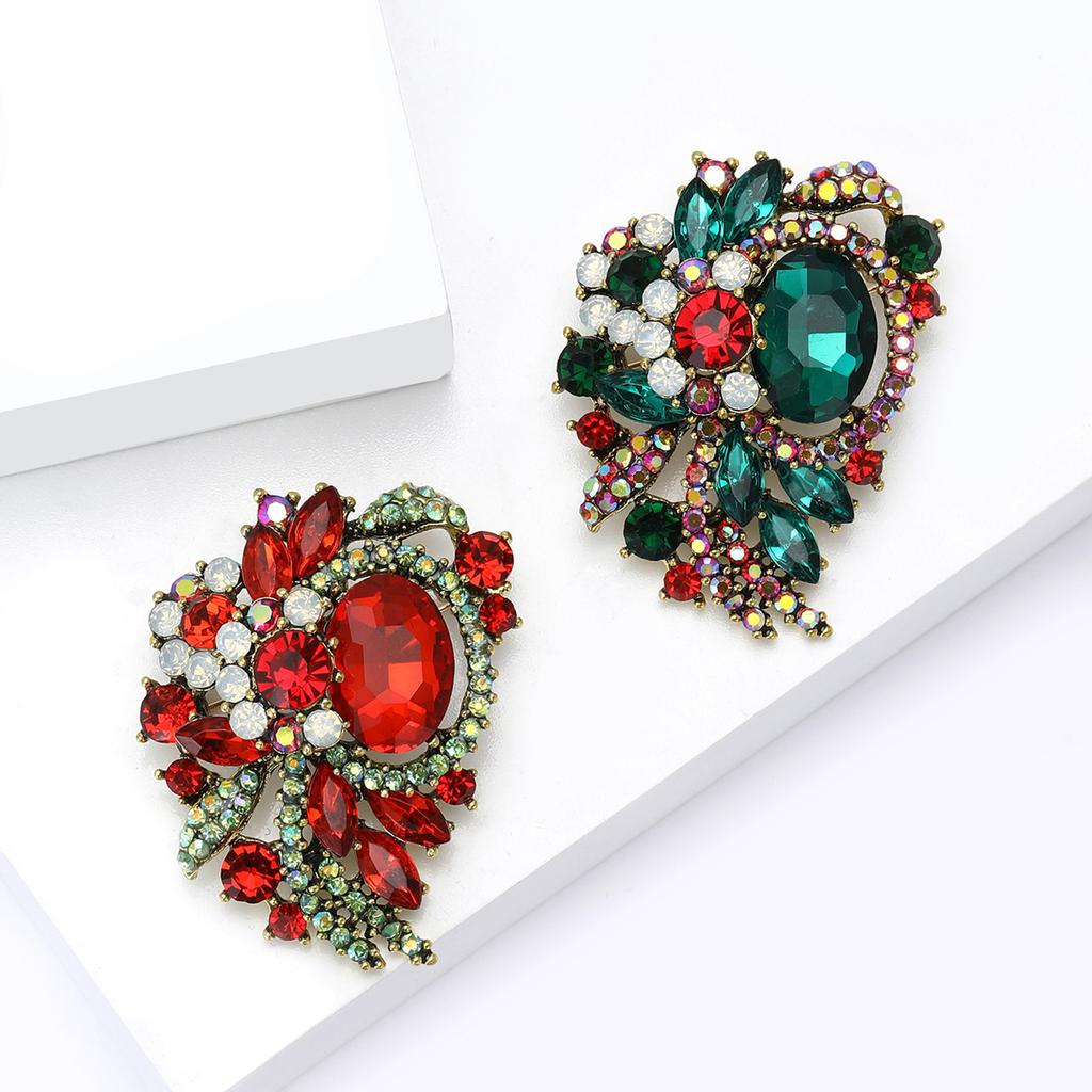 Crystal Flower Badges Brooch for Women Girls Vintage Accessories