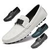 Herren-Ledermokassins mit Krokodilmuster: Legere Slipper